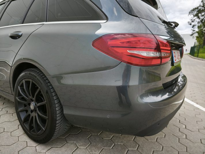 Mercedes-Benz C220 125kwt 7G-Tronic