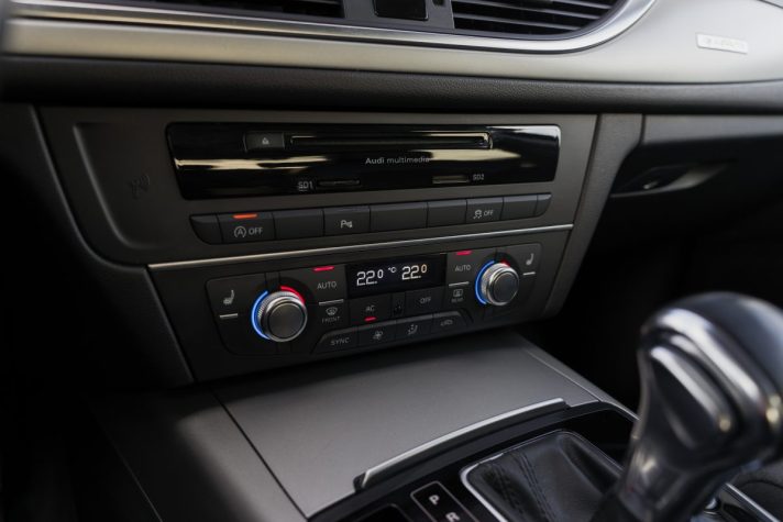 AUDI A6 QUATTRO