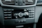 MERCEDES BENZ E220