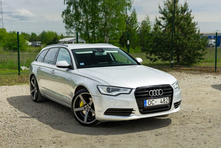 AUDI A6 AVANT QUATTRO S-LINE