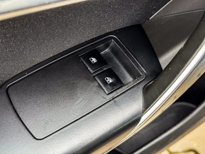 OPEL INSIGNIA SPORTS TOURER