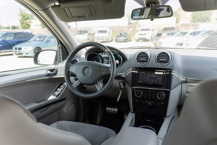 MERCEDES BENZ ML 320