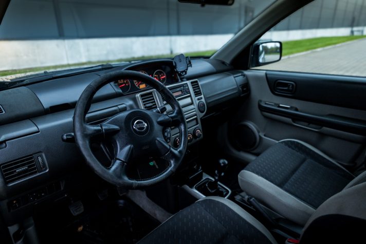 NISSAN X TRAIL