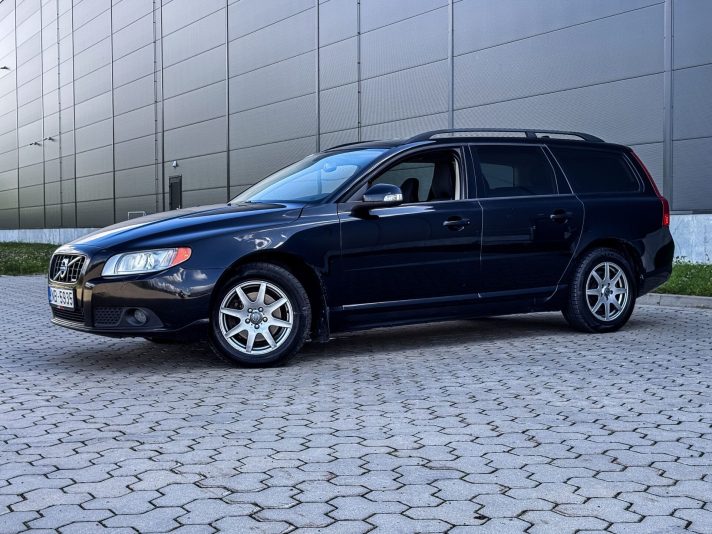 VOLVO V70