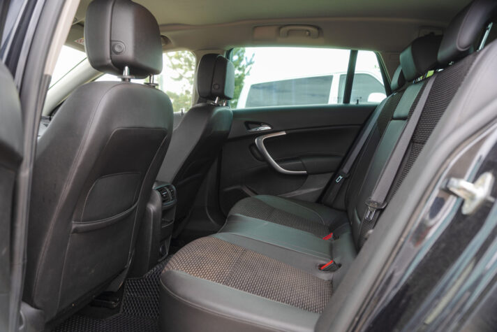 OPEL INSIGNIA SPORTS TOURER SW