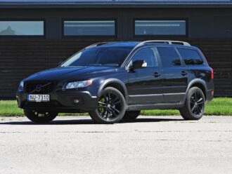 VOLVO XC70