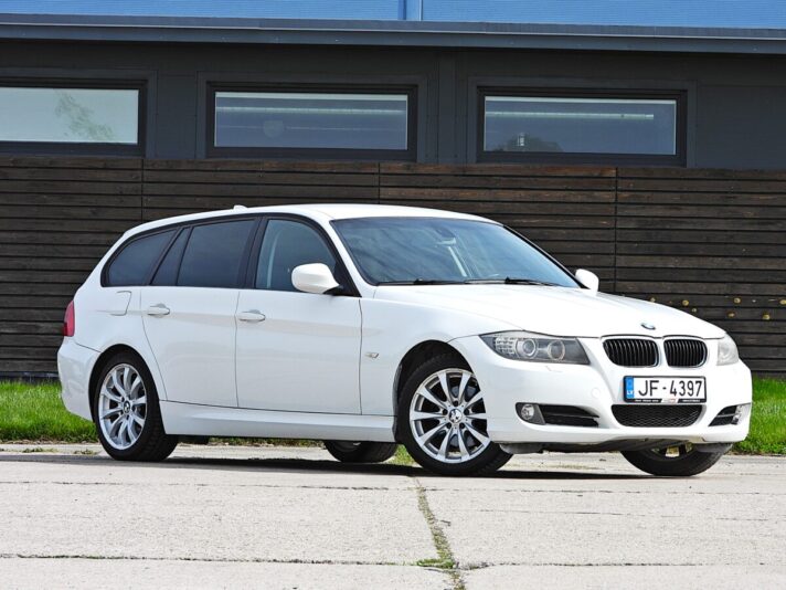 BMW 318 FACE-LIFT