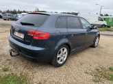 AUDI A4 1.9