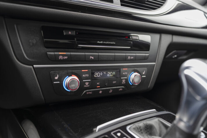 AUDI A6 LIMOUSINE QUATTRO