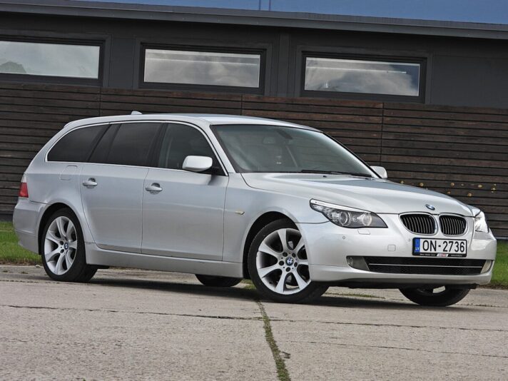 BMW 525