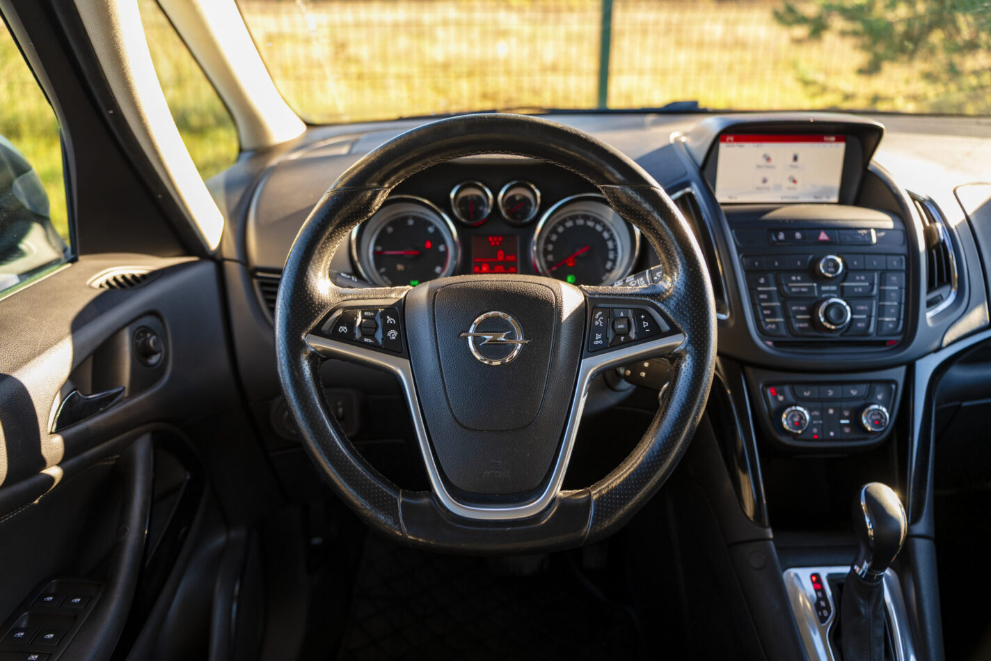 OPEL ZAFIRA TOURER
