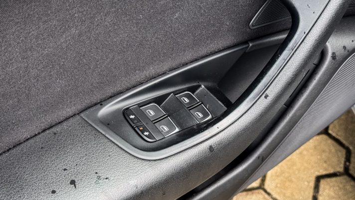 AUDI A6 LIMOUSINE