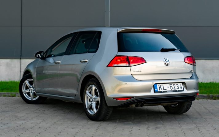 VW GOLF
