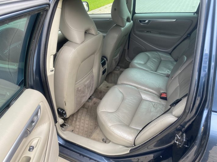 VOLVO XC70 2.4D D5