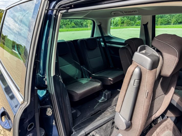 VW SHARAN