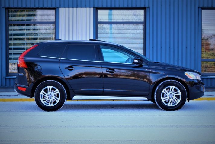 VOLVO XC60 2.4 158KW  SUMMUM AVD AUTOMĀTS