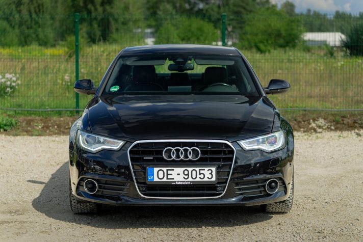 AUDI A6 LIMOUSINE QUATTRO