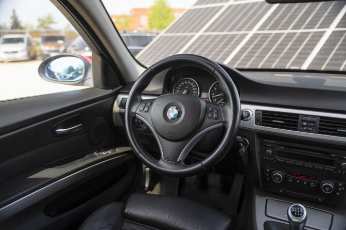 BMW 325I