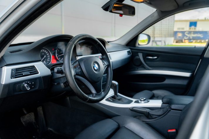 BMW 330D