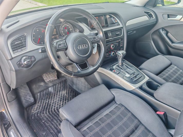 AUDI A4 2.0TDI, 2012G.