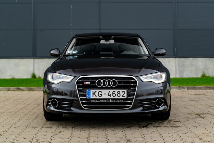 AUDI A6 LIMOUSINE