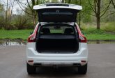 Volvo XC 60 Summum Xenium 2.4 D5 (158Kw-215Z/s) Dīzelis Awd (4×4) Pilnpiedziņa ar automātisko ātrumkārbu.