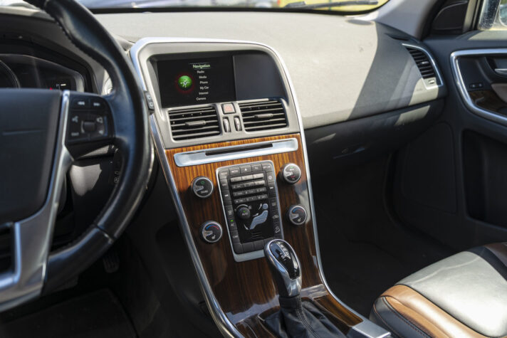 VOLVO XC 60