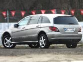 MERCEDES BENZ R320