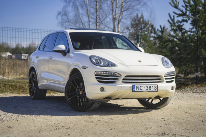 PORSCHE CAYENNE DIESEL