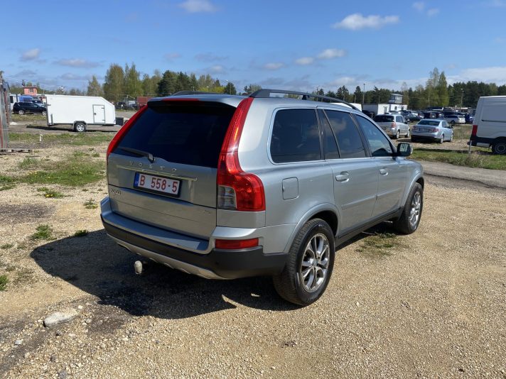 VOLVO XC-90
