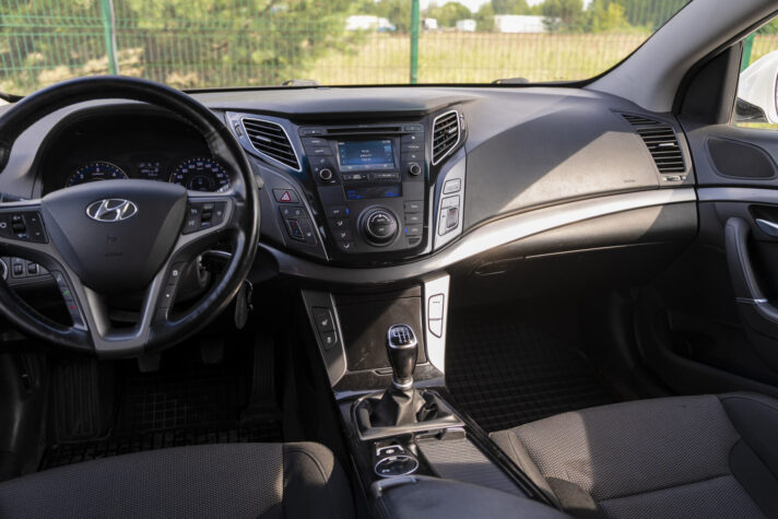 HYUNDAI I40