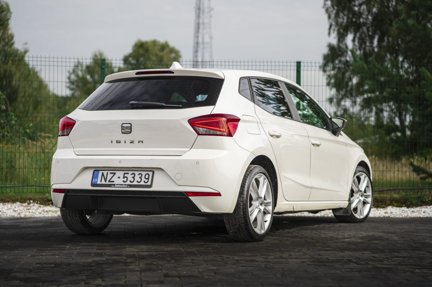 SEAT IBIZA