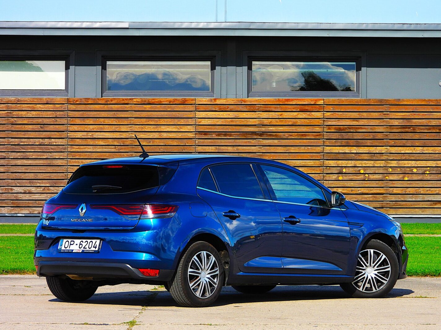 RENAULT MEGANE