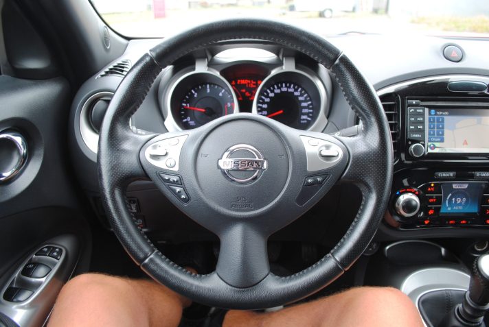 NISSAN JUKE