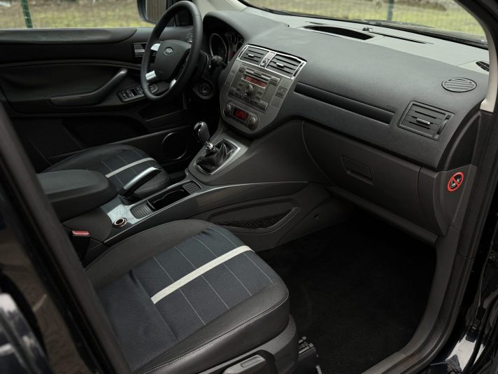 Ford Kuga Titanium -Individual