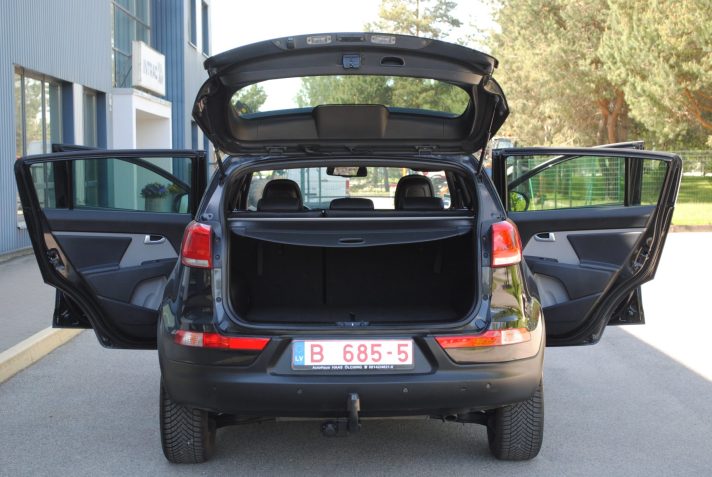 KIA SPORTAGE