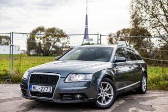 AUDI A6 AVANT