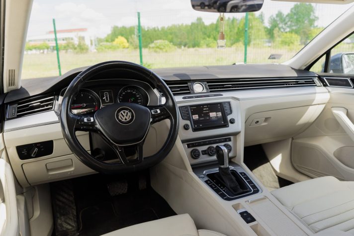 VW PASSAT B8