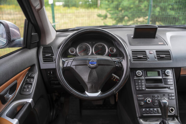 VOLVO XC 90