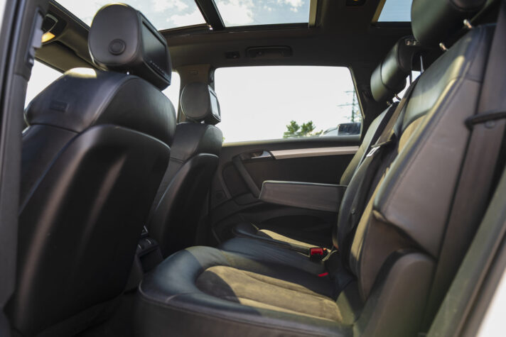 AUDI Q7 S-LINE