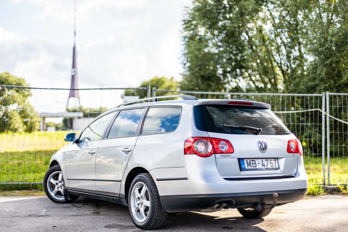 VW PASSAT