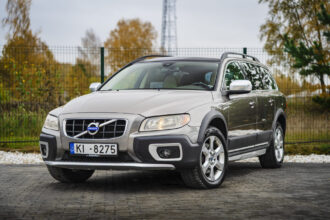 VOLVO XC70