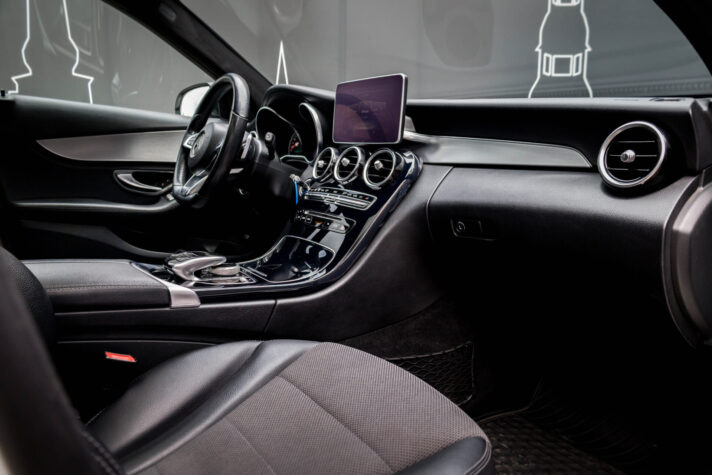 MERCEDES BENZ C250 BLUETEC 4MATIC