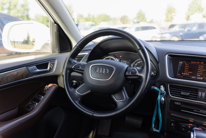 AUDI Q5 QUATTRO