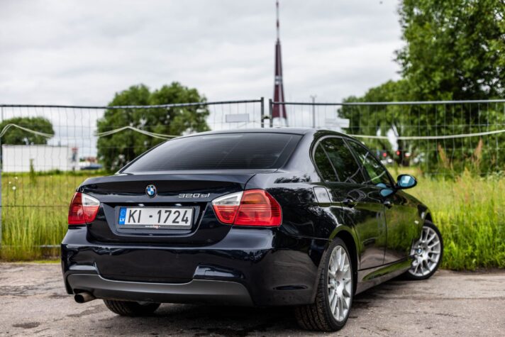 BMW 320SI