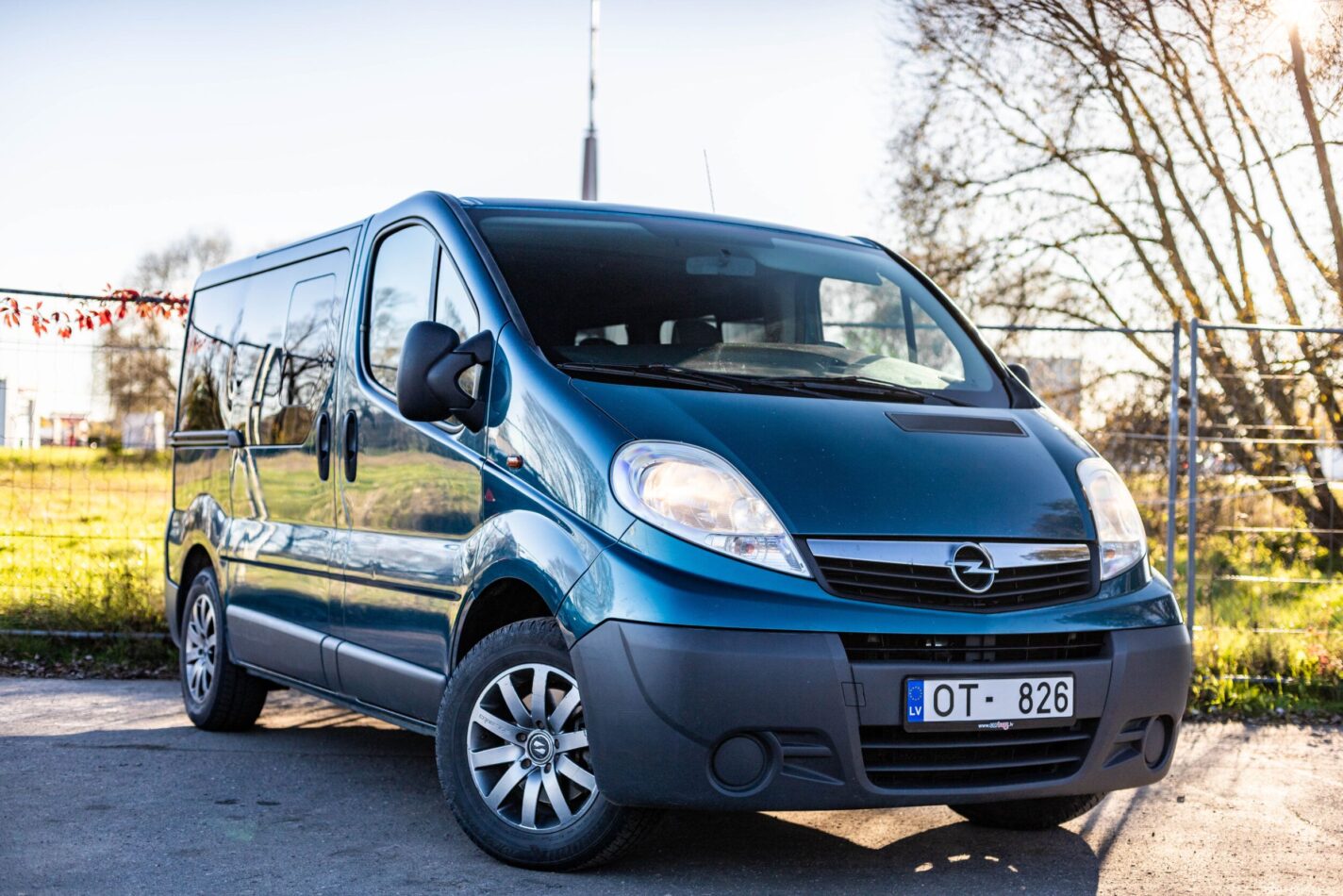 OPEL VIVARO