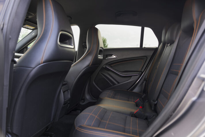 MERCEDES BENZ CLA 220 CDI