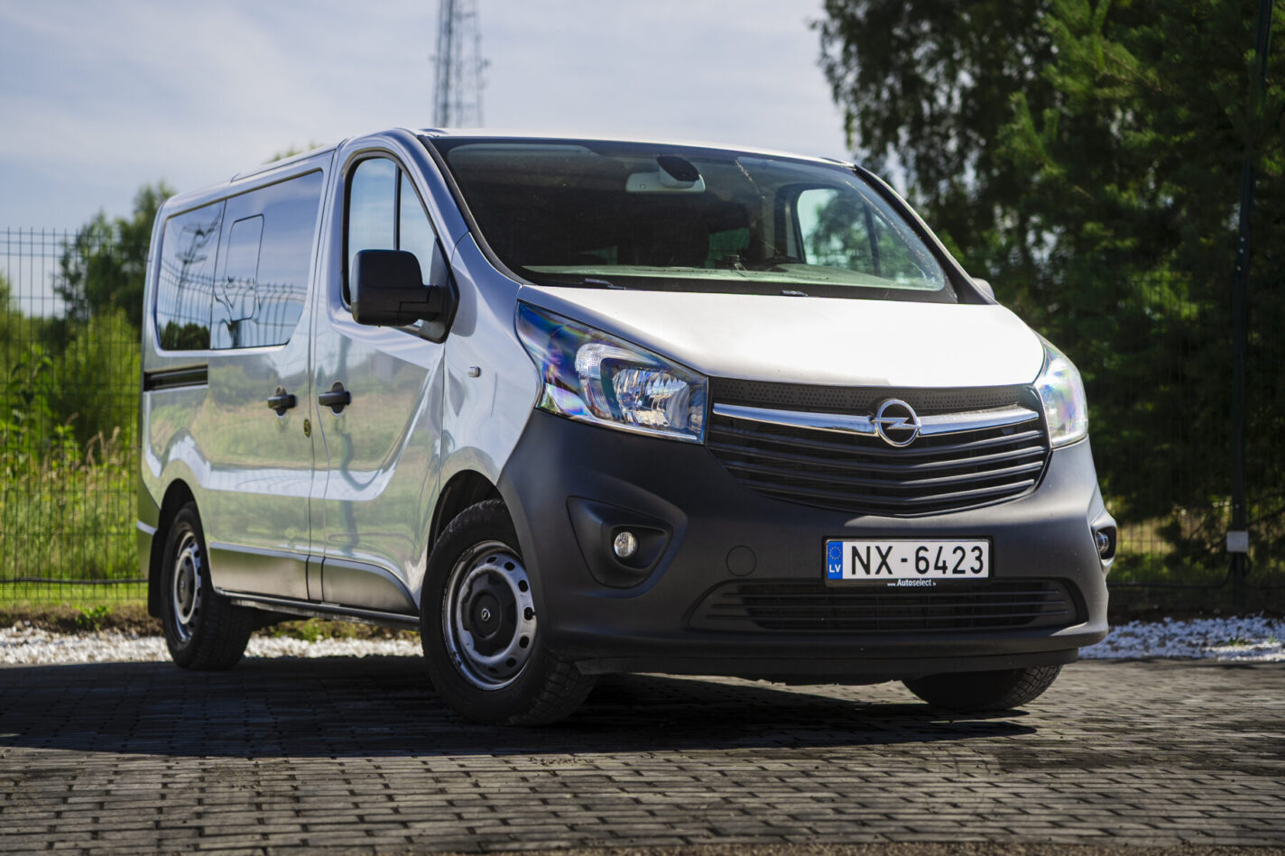 OPEL VIVARO-B