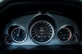 MERCEDES BENZ E200