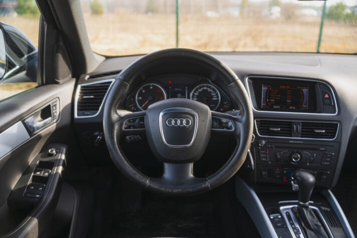 AUDI Q5 QUATTRO